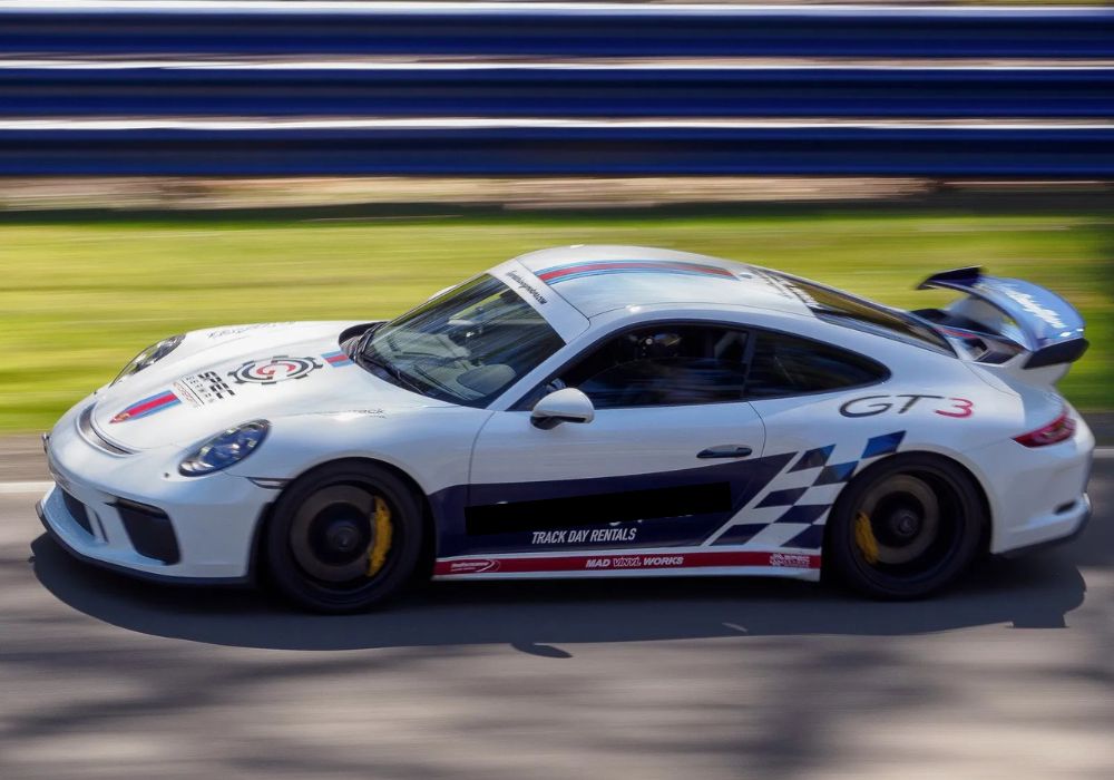 Novice Track Clinic GT3 Rear Wing | Level Up Luxuri