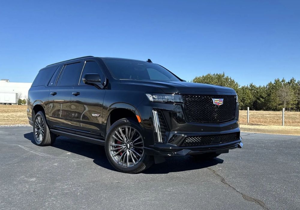 Cadillac Escalade ESV | Extended Luxury SUV Rental | Level Up Luxuri
