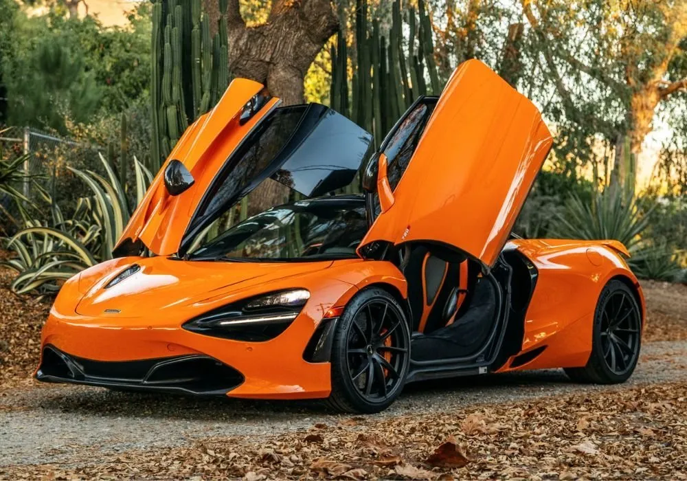 McLaren 720S | Exotic Sports Car Rental | Level Up Luxuri